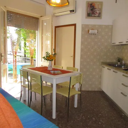 Functional Flat With 3 Balconies Apartamento Bibione
